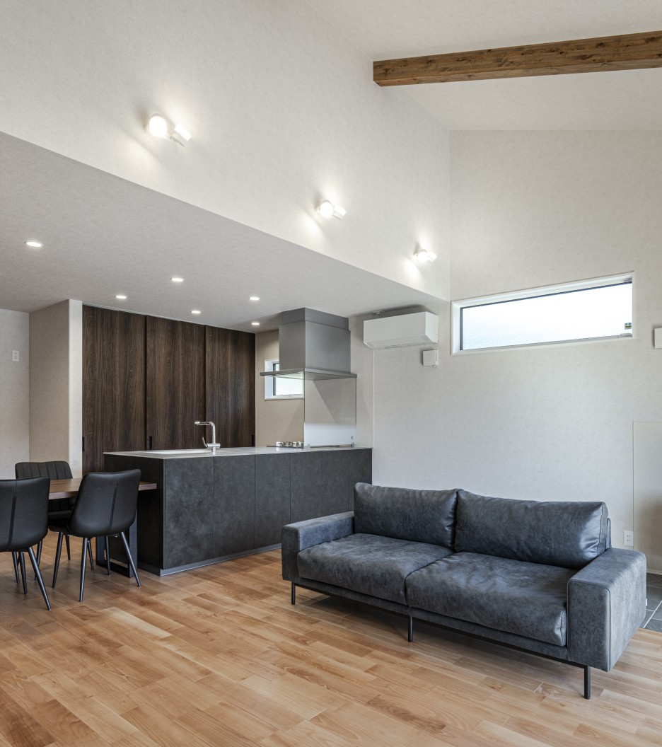 四季を楽しみ、家族も片づけも心地良くなる、ゆったりとした暮らし